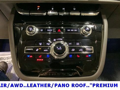 Used 2022 Lincoln Corsair AWD w/ Premium Package image 41