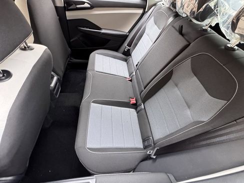 New 2025 Volkswagen Taos S image 17