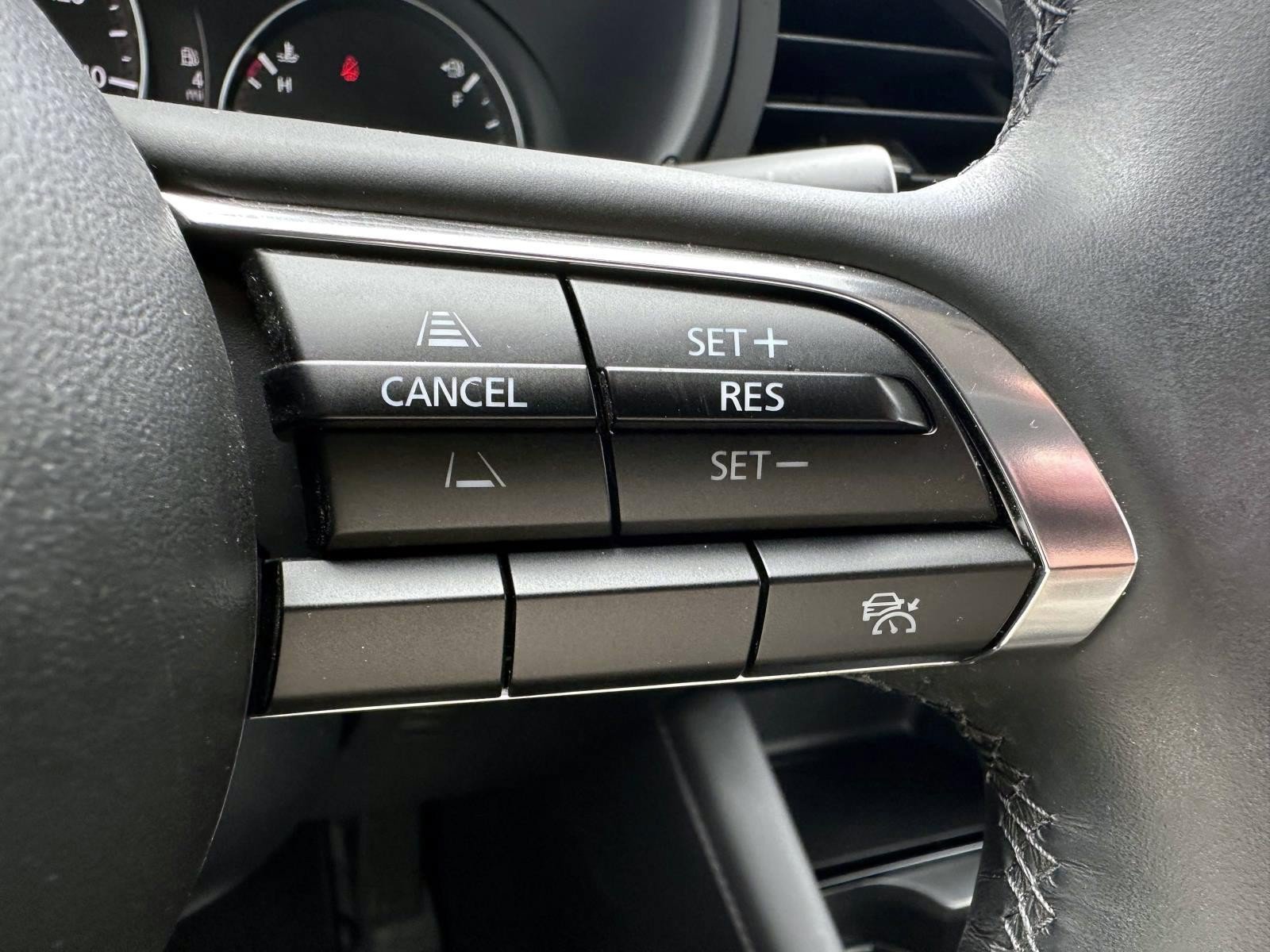 Used 2024 MAZDA MAZDA3 s FWD image 17