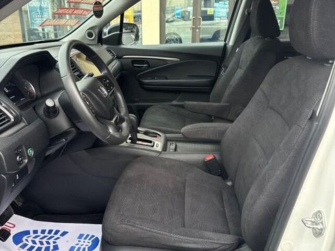Used 2019 Honda Pilot EX image 10
