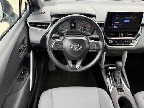 Used 2025 Toyota Corolla Cross AWD Hybrid image 26
