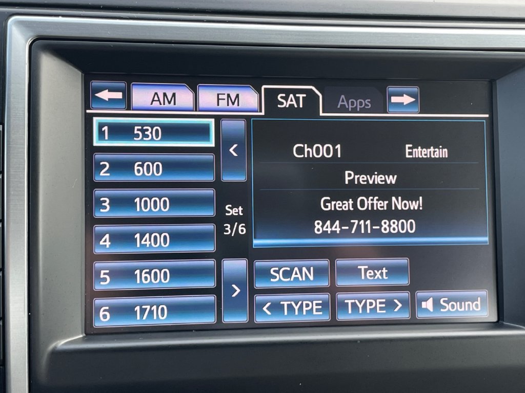 Used 2013 Toyota Camry XLE FWD image 40
