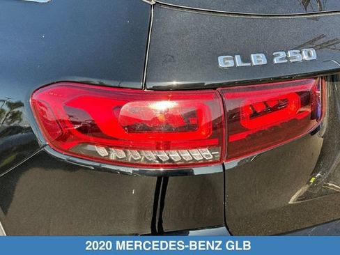 Used 2020 Mercedes-Benz GLB 250 image 30