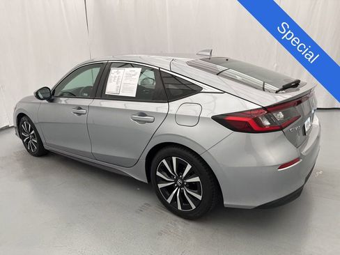 Used 2022 Honda Civic EX-L image 5