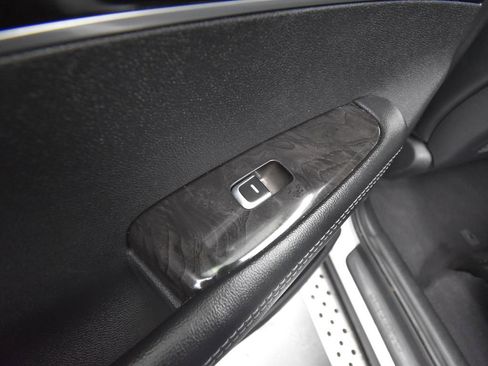 Used 2016 Kia Sorento EX image 10