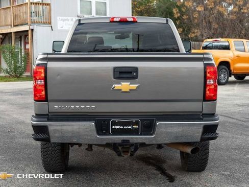 Used 2017 Chevrolet Silverado 2500 W/T w/ WT Convenience Package image 7