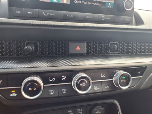 Certified 2024 Honda CR-V EX image 7