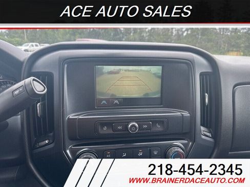 Used 2018 Chevrolet Silverado 1500 Custom w/ Custom Value Package image 8