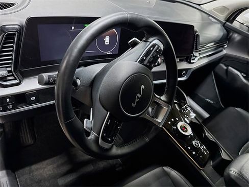 Used 2023 Kia Sportage SX Prestige image 16