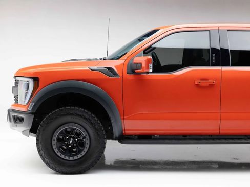 Used 2023 Ford F150 Raptor w/ Raptor Carbon Fiber Package AWD/4WD image 17