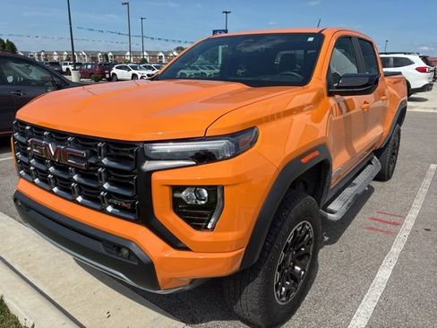 Used 2026 GMC Canyon AT4 w/ LPO, Off Road Lift Package AWD/4WD image 2