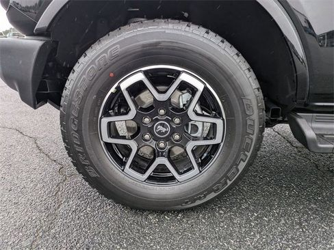 New 2025 Ford Bronco Outer Banks image 10