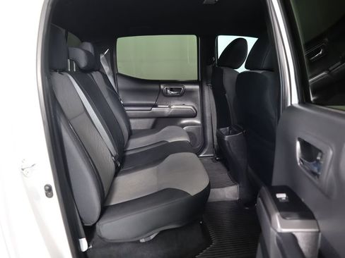 Used 2023 Toyota Tacoma TRD Sport image 23