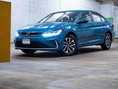 New 2025 Volkswagen Jetta S image 1