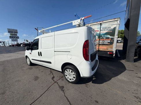 Used 2021 RAM ProMaster City Tradesman SLT FWD image 9