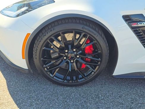 Used 2019 Chevrolet Corvette Z06 image 27