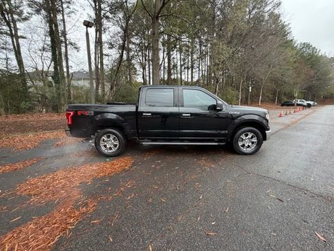 Used 2016 Ford F150 XLT w/ Equipment Group 302A Luxury image 17