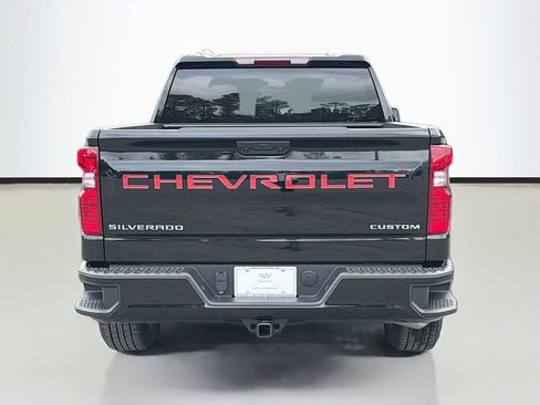 Used 2024 Chevrolet Silverado 1500 Custom RWD image 6
