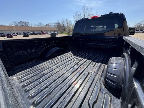 Used 2022 Ford F250 XL w/ STX Appearance Package image 6