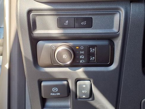 Certified 2024 Ford Expedition XLT AWD/4WD image 15