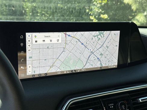 Used 2025 Nissan Armada SL image 17