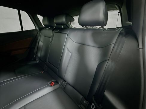 Used 2021 Volkswagen ID.4 Pro S w/ Gradient Package image 23