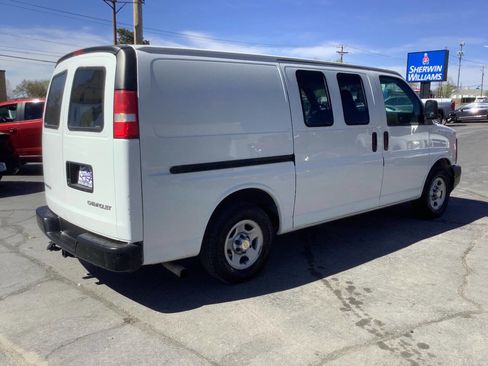 Used 2003 Chevrolet Express 1500 image 13