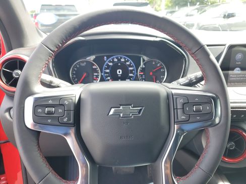 Used 2022 Chevrolet Blazer RS w/ Enhanced Convenience Package image 21