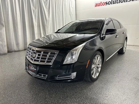 Used 2014 Cadillac XTS Luxury image 3