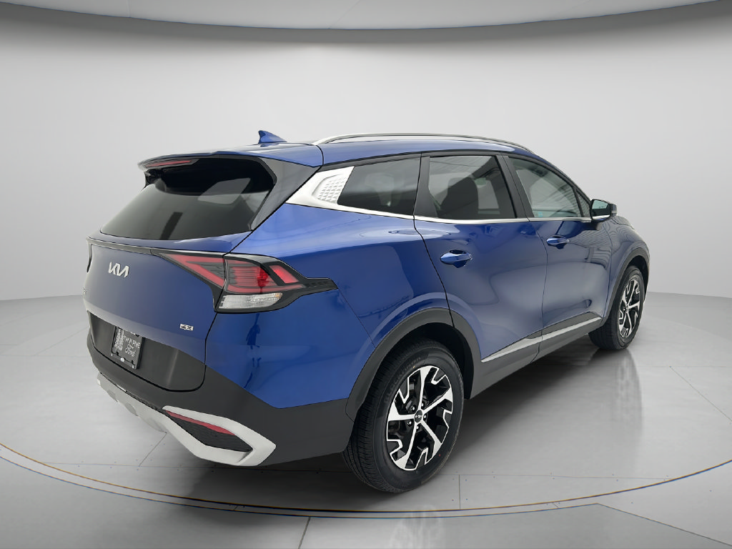 Used 2024 Kia Sportage EX AWD/4WD image 5