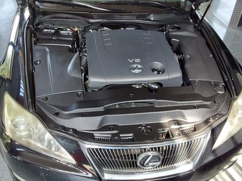 Used 2006 Lexus IS 250 AWD image 21