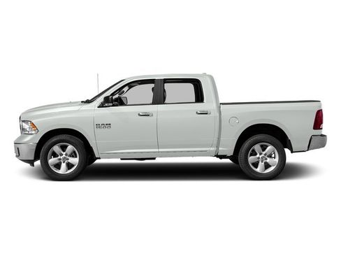 Used 2017 RAM 1500 Big Horn AWD/4WD image 3