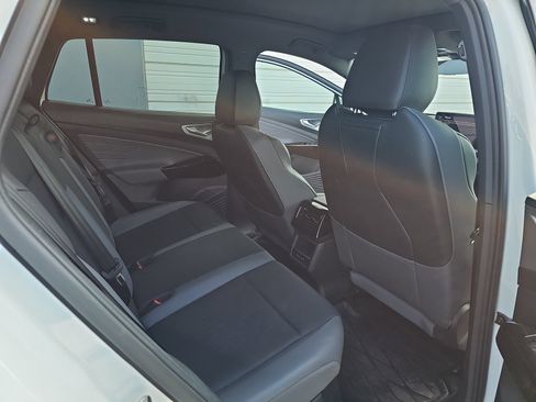 Certified 2023 Volkswagen ID.4 Pro S RWD image 13
