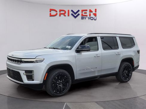 New 2026 Jeep Grand Wagoneer Limited image 1