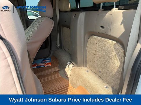 Used 2016 Nissan Frontier SV w/ SV Value Truck Package AWD/4WD image 13
