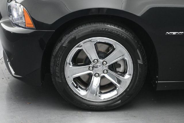 Used 2013 Dodge Charger R/T RWD image 36