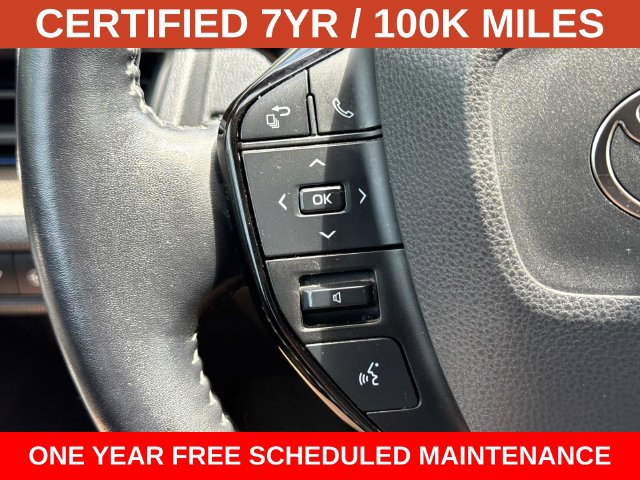 Used 2024 Toyota Prius XLE AWD/4WD image 25