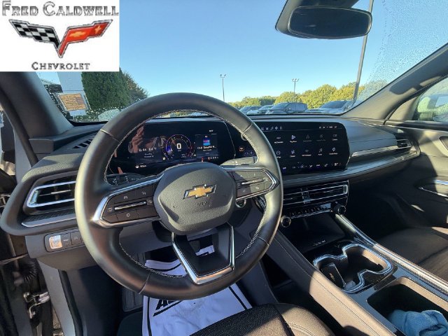 Used 2026 Chevrolet Traverse LT FWD image 16