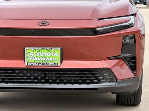New 2026 Toyota C-HR AWD/4WD image 8