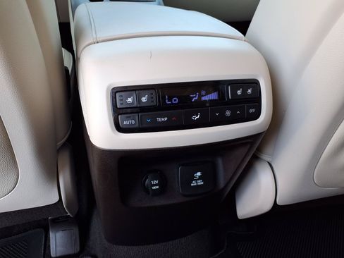 Used 2020 Hyundai Palisade Limited FWD image 19