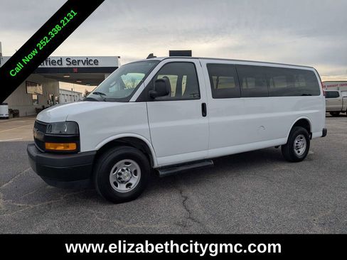 Used 2023 Chevrolet Express 3500 LS image 8