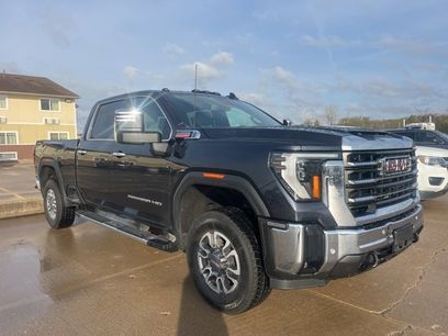 Used 2024 GMC Sierra 2500 SLT w/ SLT Premium Package