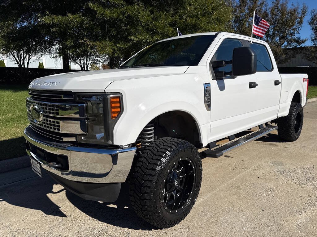 Used 2019 Ford F350 XL AWD/4WD image 4