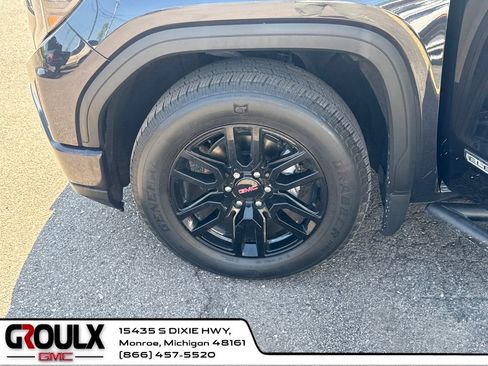 Used 2022 GMC Sierra 1500 Elevation image 27