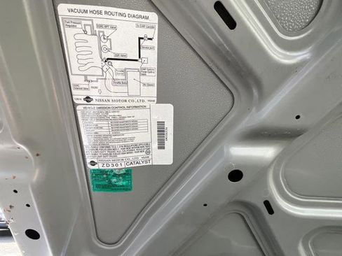 Used 2004 Nissan Frontier LE image 21