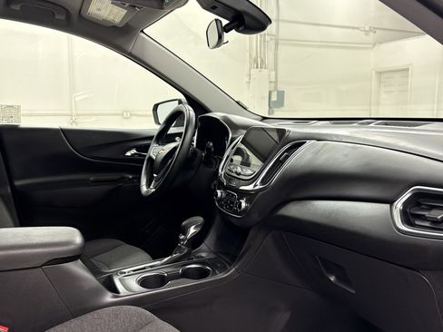 Used 2023 Chevrolet Equinox LT image 22