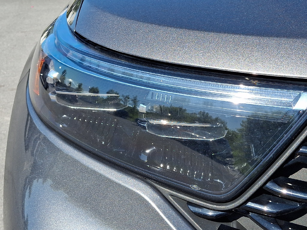 Used 2023 Ford Explorer ST-Line w/ Class IV Trailer Tow Package AWD/4WD image 12
