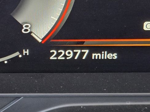 Used 2023 INFINITI QX60 Sensory w/ Vision Package image 27