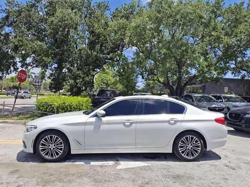 Used 2019 BMW 530i w/ Convenience Package RWD image 4