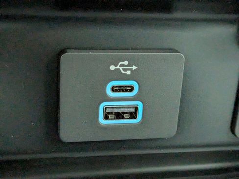 New 2025 Ford F550 4x4 Regular Cab Super Duty image 22